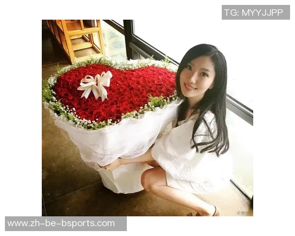 国足球星娇妻颜值出众事业有成堪称人生赢家令人艳羡